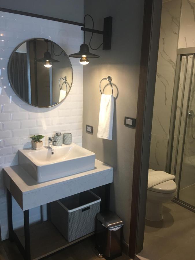 Хостел Tree​ For​ Rest​ Poshtel Бангкок Экстерьер фото